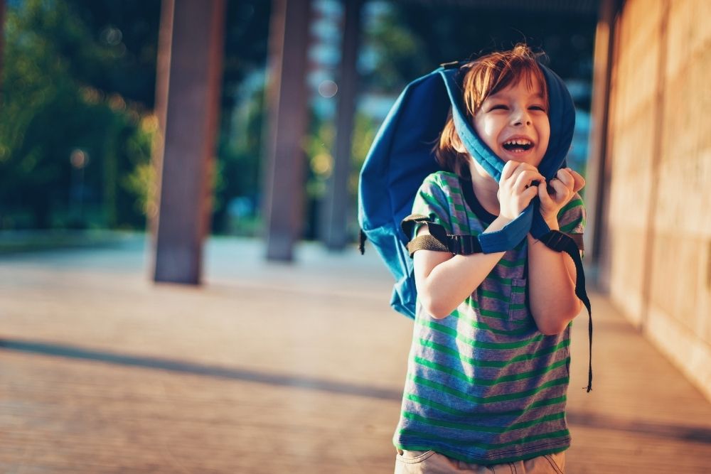 De bonnes habitudes dentaires pour une rentrée scolaire réussie - Centre dentaire Caroline Prud'homme